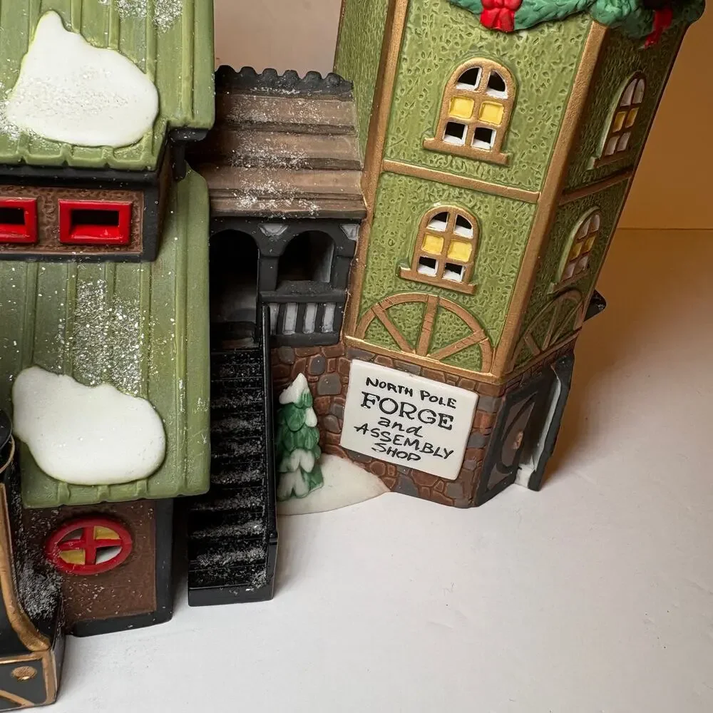 Vintage Department 56 North Pole Village Elfin Forge & Assembly Shop 1990s READ